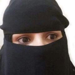 اللي يساعدني ينفذ شروطي وربي وفي هذا الشهر الكريم اني جاده وصادقة ماراح يندم