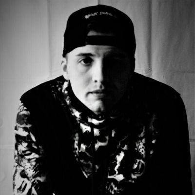 KayNizzi's profile picture. Musiker, Hobby Fotograf, sowie Hobby Filmer