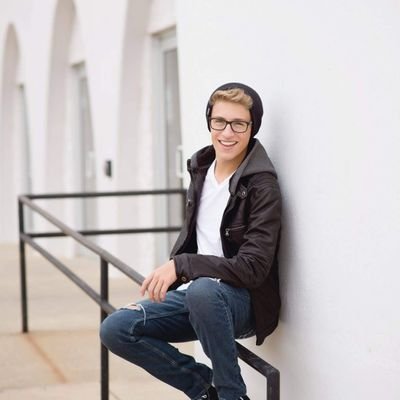 TristanIGuess's profile picture. just a happy guy