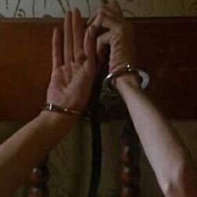 rpgwkvl's profile picture. rpg: off | inscription: off || personnages prit dans les j'aime.