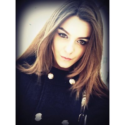My name is Valentina . I'm 20 year . I'm pasion FOR health , fashion AND sport .