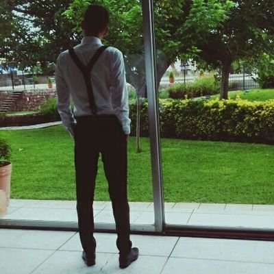 JuanPabloF25's profile picture. ಠ_ಠ-------------ಥ_ಥ