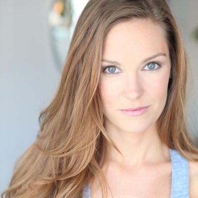 Host on #Syfy #HauntedCollector #Actor #Wife #Sister #Aunt #Daughter. #Lover & Appreciator of #life! Be the change you want to see in the world. IG @jesslynjjb