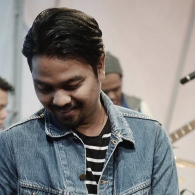 guitarist, song writen, and music director of @band_Armada lelakinya @ainamustika Booking contact : 08179807777 (heru)