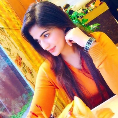 i like to challenge myself. I like to learn- so I like to try new things & try to keep growing.                                 🇮🇳🇮🇳