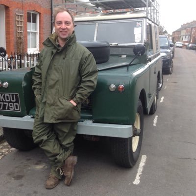 MrGardenDesign's profile picture. Extraordinary garden designer based in St Albans