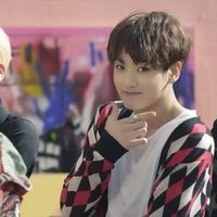 • กาตุ่ย • (@jk_littlebit7) 's Twitter Profile