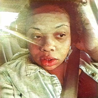 mizzhj2u's profile picture. 