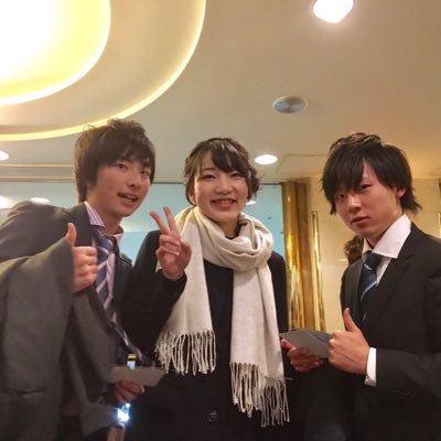 元石川小、いぶきの小→田奈中→厚木→横国 ポルノグラフィティ