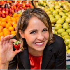 CEO @healthstandRDs helping you eat well & still have a life. Media Dietitian, Professional Speaker, Online Course Creator #workplacewellness #digitalhealth #rd