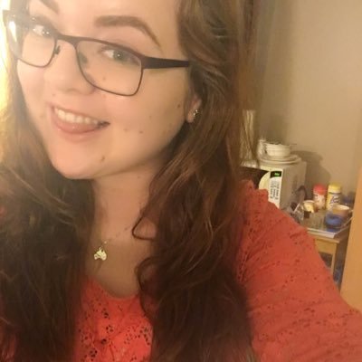 emilyyleggee's profile picture. rock onn ✊