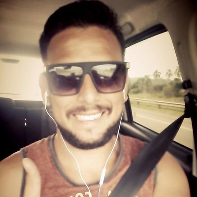 Acima de nois só Deus que Também é Corinthianoo.. Vai Corinthians. Por todaa minha Vida Por todaa a Minha Historiaaaa..!