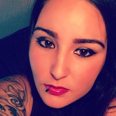 tattooed Army veteran and mother of two amazing baby boys. a country girl at heart and stuck in the city. love all kinds of music and to bake is my favorite