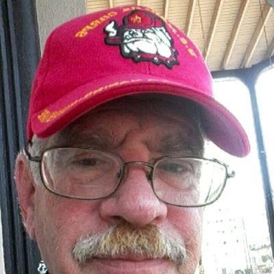 RandomGuyOnTw1tter Profile