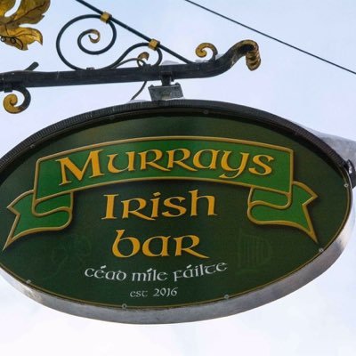 Come enjoy the best craic the Austrain Alps have to offer at Murrays Irish bar, where the Guinness flows as freely as the conversation 🍀
