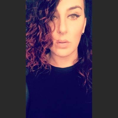 Singer/Songwriter 🎤 Educator 🎼 IG @b_lynne_. Check out my newest single
