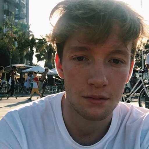 rphlny's profile picture. 