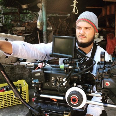 Take it easy . 📽Técnico freelance , Filmmaker 🎬 (🔧THE MACHINE🔩 ) GRIP🗜💡⚡️🇻🇪en 🇨🇱  :