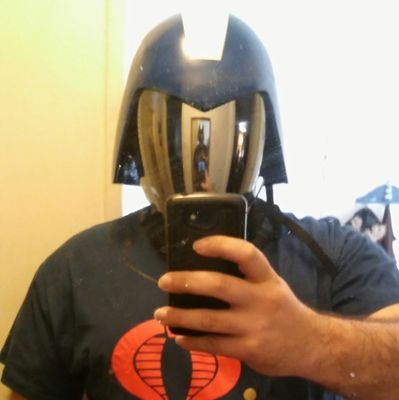 Cobra #cosplayer and #synthwave fan. Mario Paint speedrunner. I occasionally make ridiculous YT vids https://t.co/vhjcHixdNB