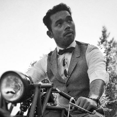 FMSinay's profile picture. Freelance Photographer @ https://t.co/YETZDgS7B7 Fashion, Glamour, Advertisement @facebook.com/fabiansinay