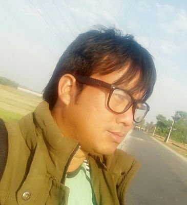 लाम्खुट्टे झिंगा पधेरा... झ्यालको माकुराको जालोमा मरेको देखेँ... जालो फ्याक्ने त कुरै नगरौ... बरु झुल नै नकिन्ने बिचार भाको मान्छे हु म.....!!!