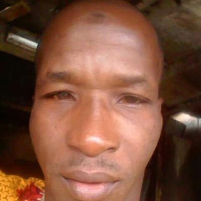 AmidouKone17's profile picture. Bénévole à L'ONG Tendons Leur la main.