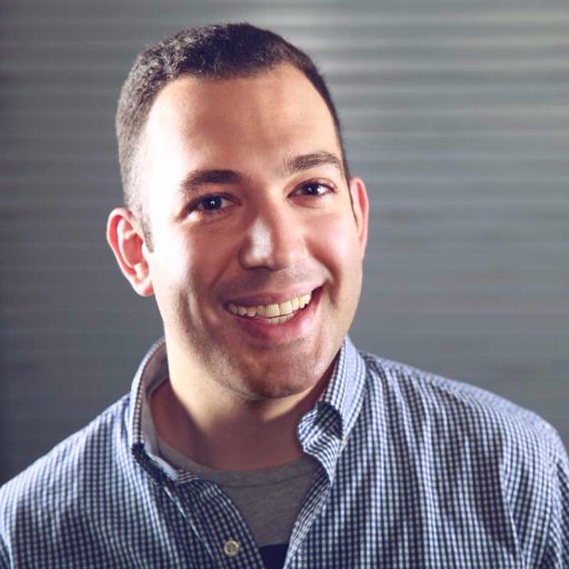 UX Designer
Motorbike builder
Founder of @covailnt