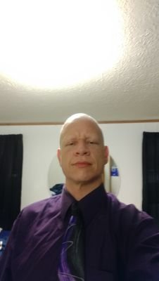 benchpress1968's profile picture. I'm self-employed 48 years old and single