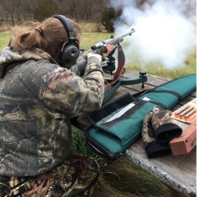 31 year old Gun Shop Owner's Daughter; family over everything! Certified Hunter's Safety Instructor. I love to hunt & fish #Ford Avi is me/Header is mine