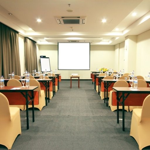 E : rsv@atriumpremiere.com | P : 0274 – 555181 | F : 0274 – 547 249 | facebook: Atrium Premiere Hotel Yogyakarta