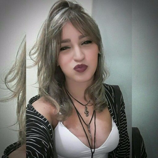 De todos os lugares q eu posso ir, é ao seu lado q eu quero estar ❤❤❤
