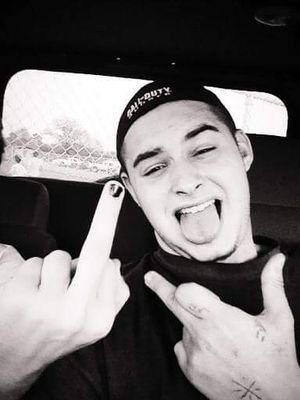 FoxBrunet's profile picture. Sports MMA Music