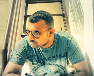 Ravindra9612's profile picture. 