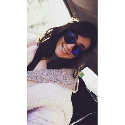 Devita138's profile picture. 