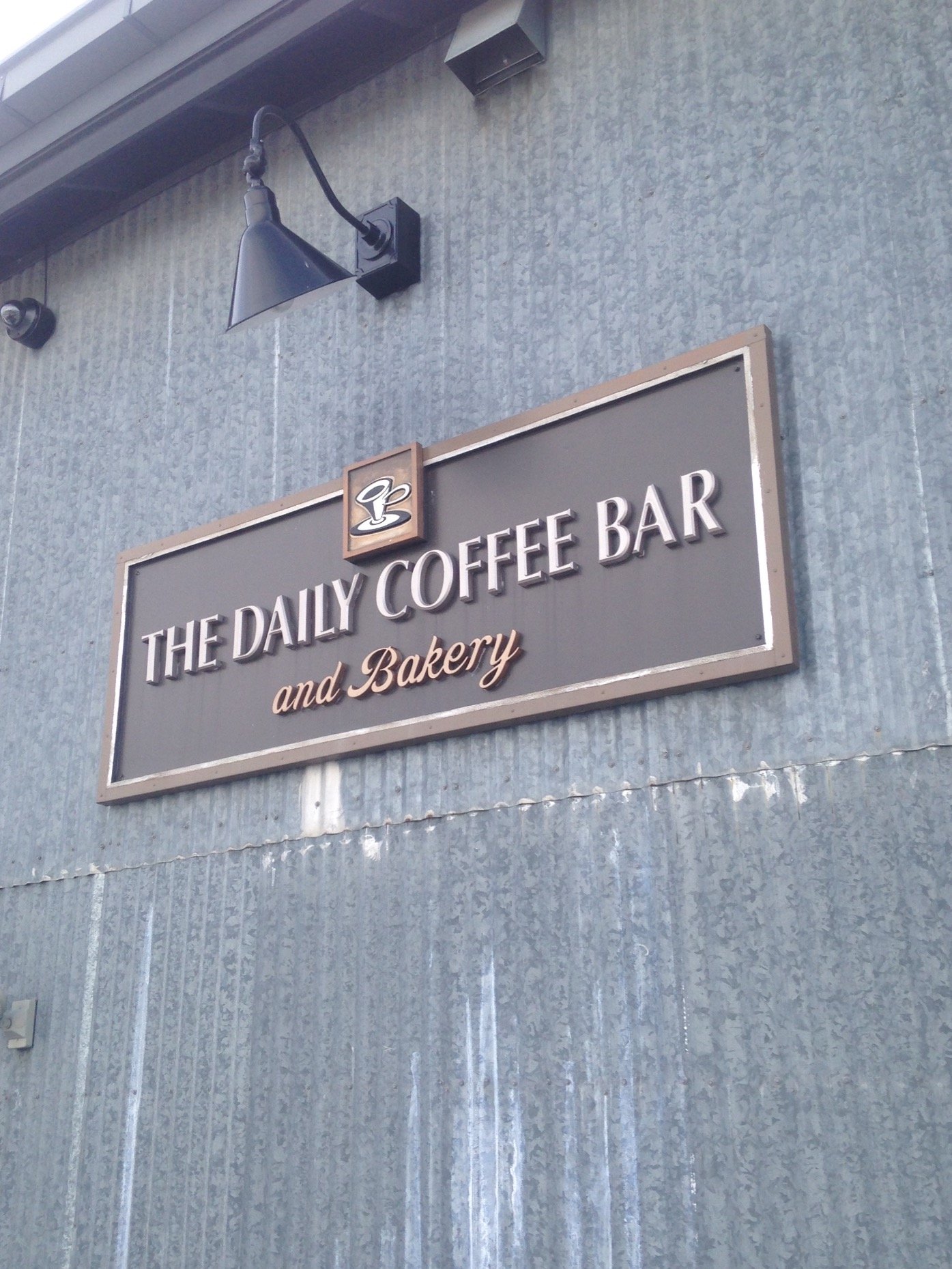 The Daily Coffee Bar is a comfortable gathering place in Bozeman Montana.We share our love of exceptional coffee and healthy nourishing foods with our community