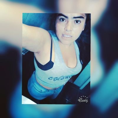 JuliiDeLeo4's profile picture. 