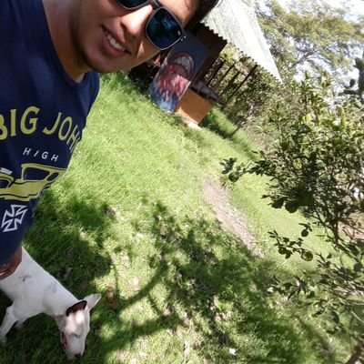 andresfl0696's profile picture. 