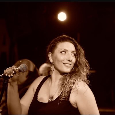 TefiTomarelli's profile picture. Cantante/ Singer/ Vocal Coach/ Sesionista/Cantante en MammaSoul