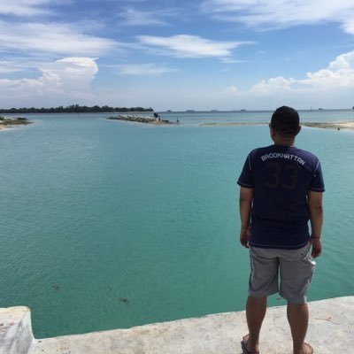 budihari_n's profile picture. A Simple Family Man Who Dreamed For A Better Place In This Planet Earth For Everyone