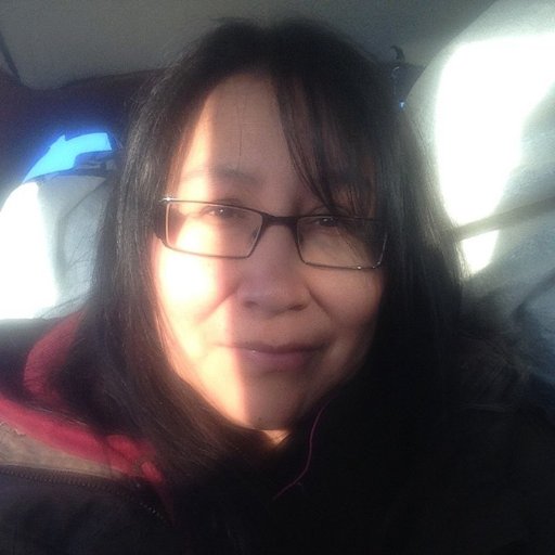 MissOombash's profile picture. 