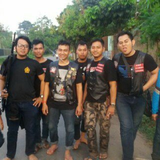 arisrambubase89's profile picture. ingin menjadi manusia yang taat pada tuhannya.