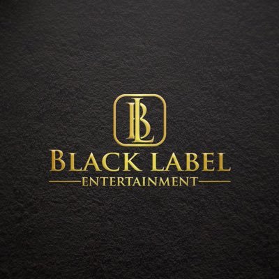 It’s crazy here!!contact:BlackLabel040@gmail.com