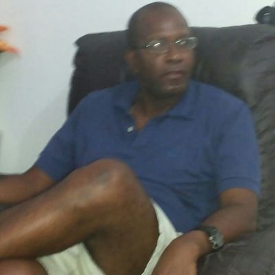 paulomorgado66's profile picture. Médico Veterinário, brasileiro, com especialização em Agronegócio.
Botafoguense ,Salgueirense e "saxofonista" nas horas vagas.