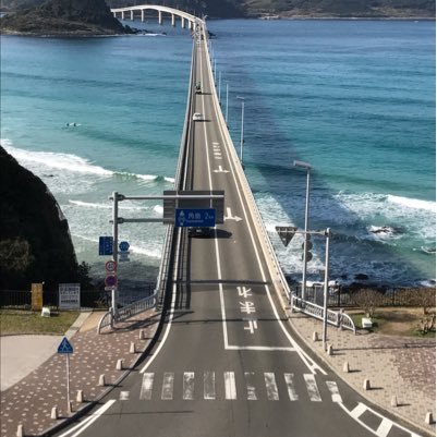 hide46220322's profile picture. 