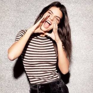 donutsncaspar's profile picture. is the most beautiful person I've laid my eyes on