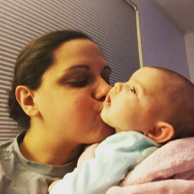 mamamurrs1203's profile picture. Penny's mom whose got it goin' on.