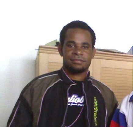 YanenggaNoppy's profile picture. Mudakanlah hidup ini.