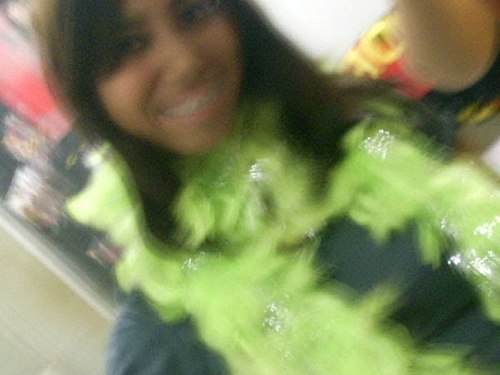 MyrellaJusto's profile picture. Jamais espere perder um amor para dar valor. O amor tem um valor inigualável porém, às vezes não exergamos isso quando o temos.