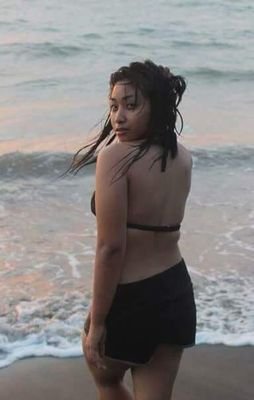 LaramaejoyLla's profile picture. My tweet is not about you. It might be inspired by you!!!!!!!