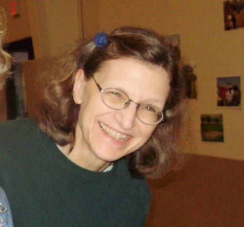 amysheart's profile picture. Creative nut.